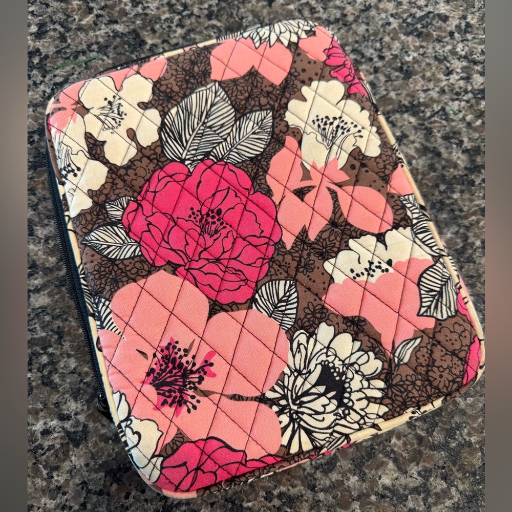 Vera Bradley IPad Sleeve